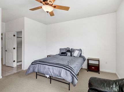 31 Aruba Cir, Sacramento, CA 95823 Photo