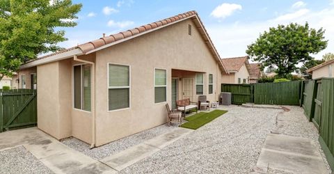 31 Aruba Cir, Sacramento, CA 95823 Photo