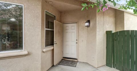 31 Aruba Cir, Sacramento, CA 95823 Photo