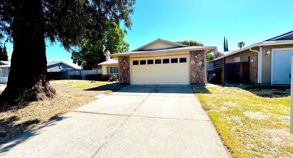 8355 Franklin Blvd, Sacramento, CA 95823 Photo