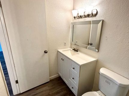 8355 Franklin Blvd, Sacramento, CA 95823 Photo