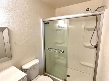 8355 Franklin Blvd, Sacramento, CA 95823 Photo