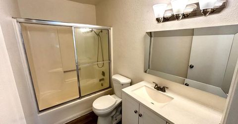 8355 Franklin Blvd, Sacramento, CA 95823 Photo
