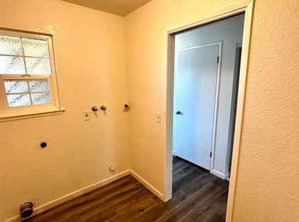 8355 Franklin Blvd, Sacramento, CA 95823 Photo