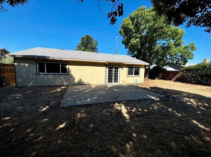 8355 Franklin Blvd, Sacramento, CA 95823 Photo