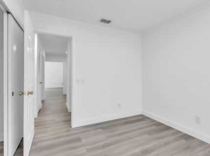 8617 Tiogawoods Dr, Sacramento, CA 95828 Photo