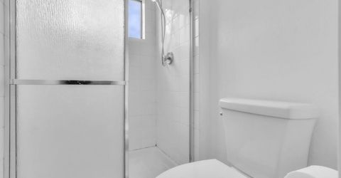 8617 Tiogawoods Dr, Sacramento, CA 95828 Photo