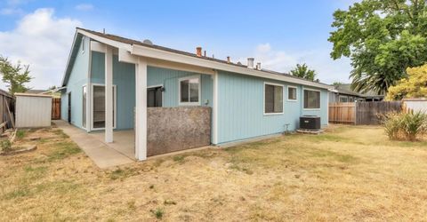8617 Tiogawoods Dr, Sacramento, CA 95828 Photo