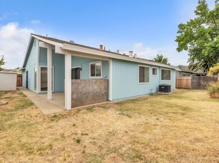 8617 Tiogawoods Dr, Sacramento, CA 95828 Photo