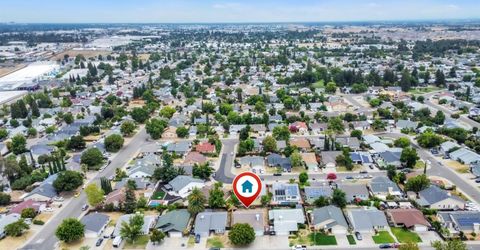 8617 Tiogawoods Dr, Sacramento, CA 95828 Photo