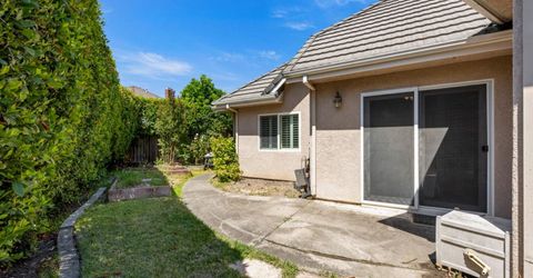 7710 Rio Barco Way, Sacramento, CA 95831 Photo