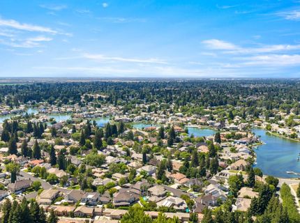 7710 Rio Barco Way, Sacramento, CA 95831 Photo