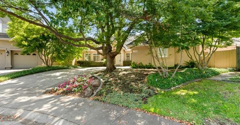 7710 Rio Barco Way, Sacramento, CA 95831 Photo