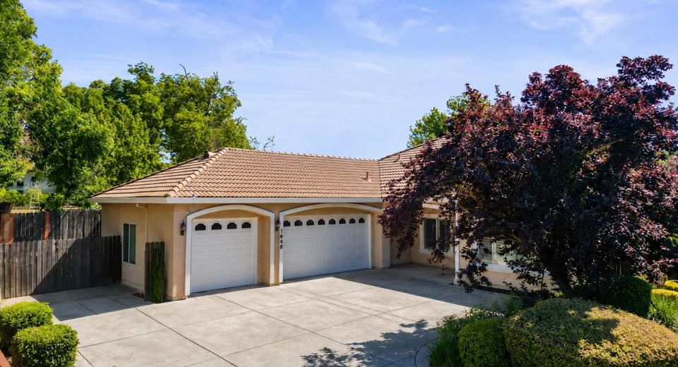 3648 Voleyn St, Carmichael, CA 95608 Photo