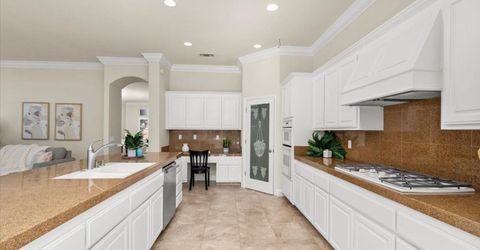 3648 Voleyn St, Carmichael, CA 95608 Photo