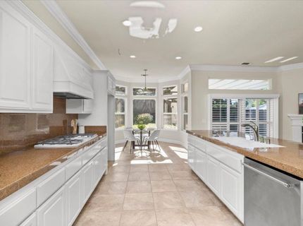 3648 Voleyn St, Carmichael, CA 95608 Photo