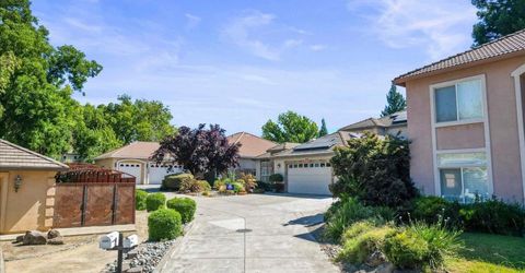 3648 Voleyn St, Carmichael, CA 95608 Photo
