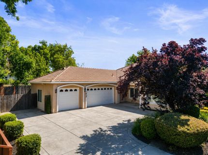 3648 Voleyn St, Carmichael, CA 95608 Photo