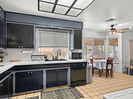 4017 Chatsworth Cir, Stockton, CA 95209 Photo