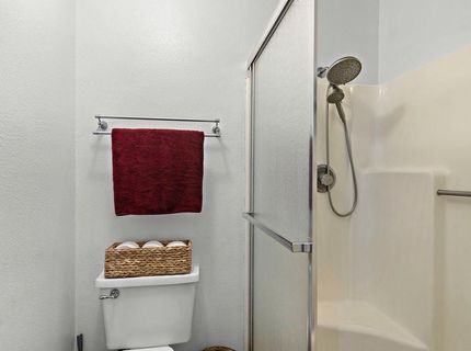 4017 Chatsworth Cir, Stockton, CA 95209 Photo