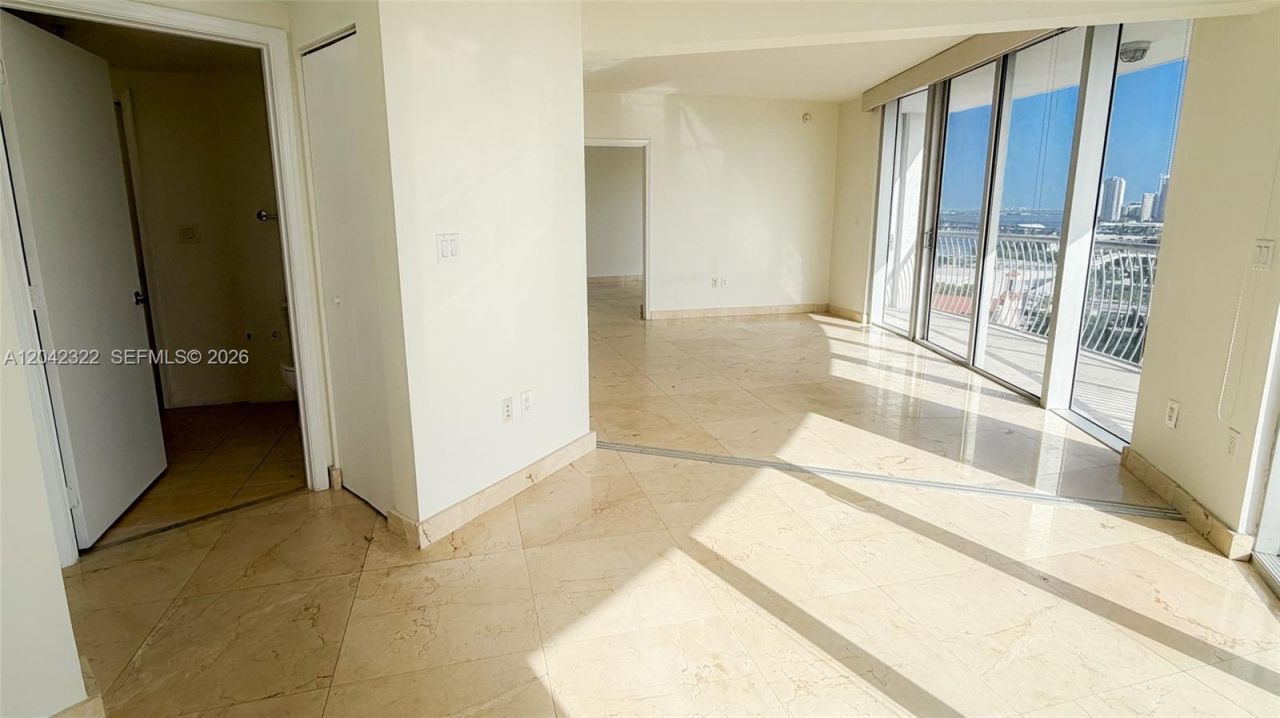 1750 N Bayshore Dr, Unit 1814, Miami, FL 33132 Photo