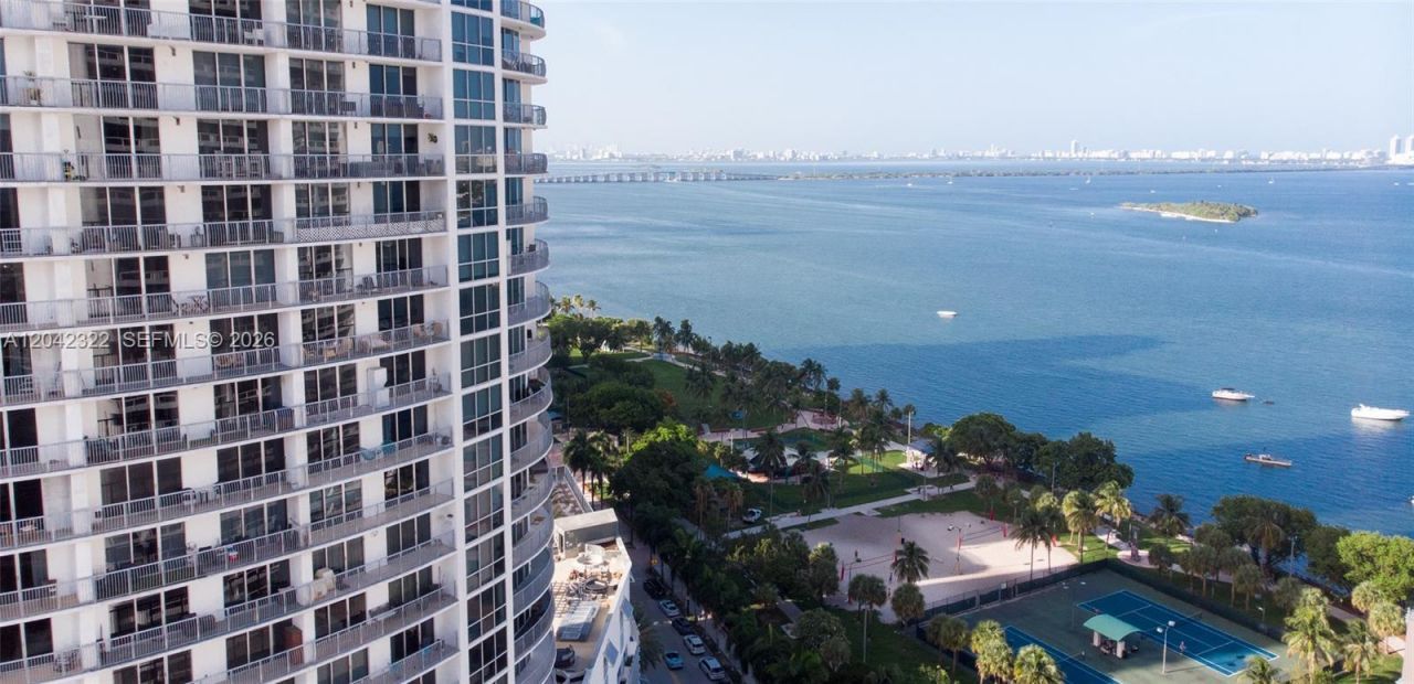 1750 N Bayshore Dr, Unit 1814, Miami, FL 33132 Photo