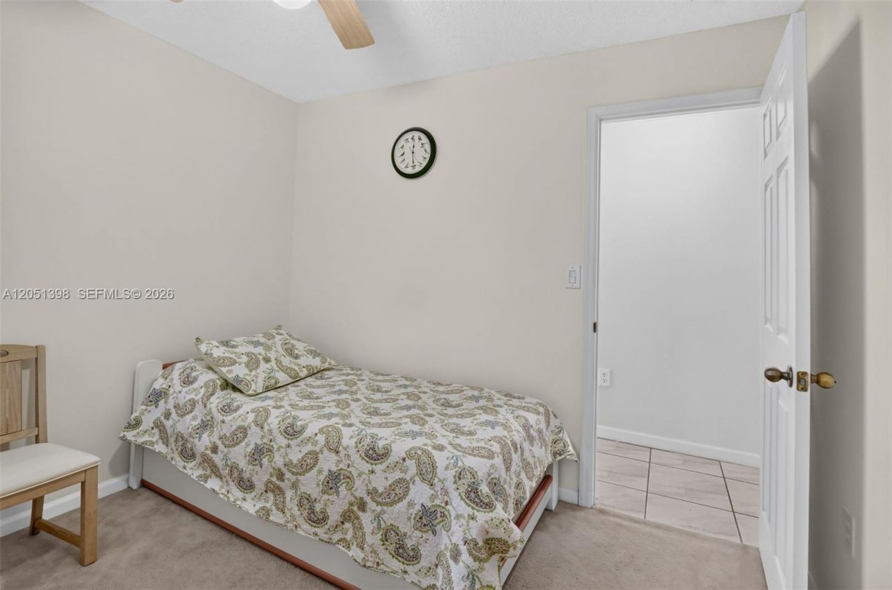 14147 N Forest Oak Cir, Davie, FL 33325 Photo