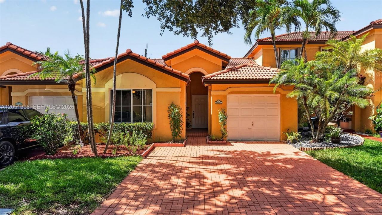 14147 N Forest Oak Cir, Davie, FL 33325 Photo