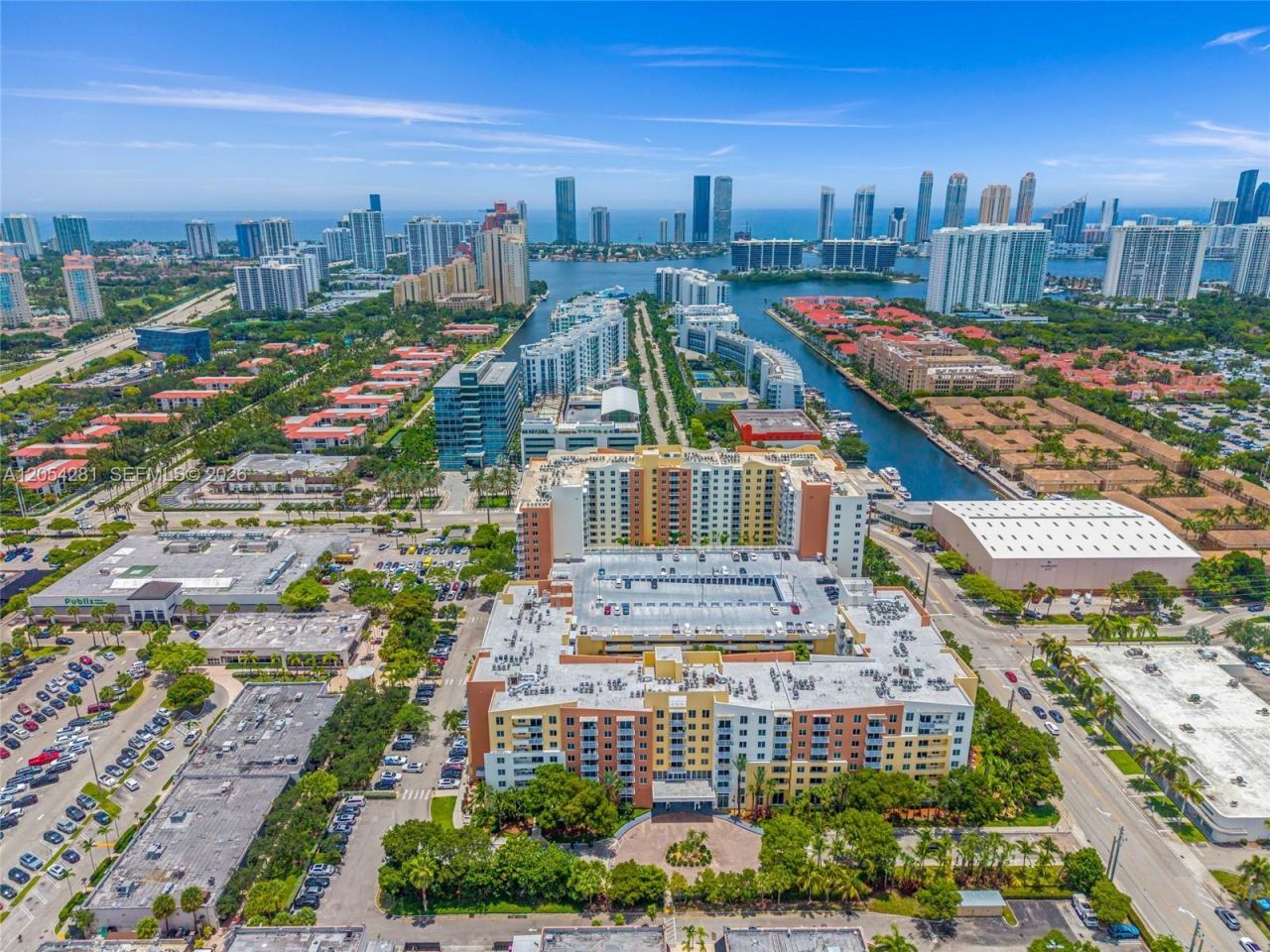 2775 NE 187th St , Unit 318, Aventura, FL 33180 Photo