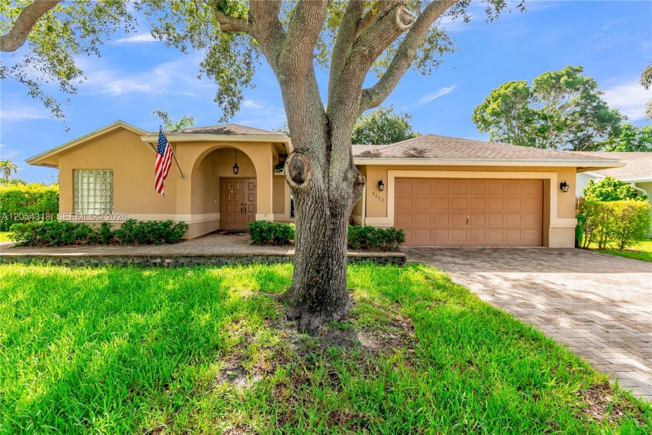 4252 SW 78th Dr , Davie, FL 33328 Photo