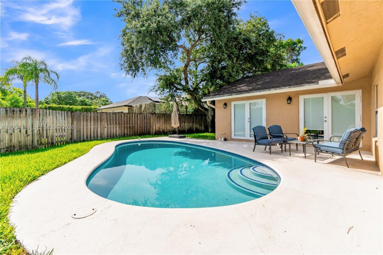 4252 SW 78th Dr , Davie, FL 33328 Photo
