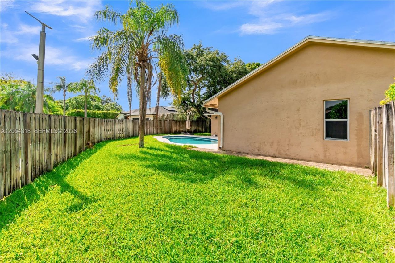 4252 SW 78th Dr , Davie, FL 33328 Photo