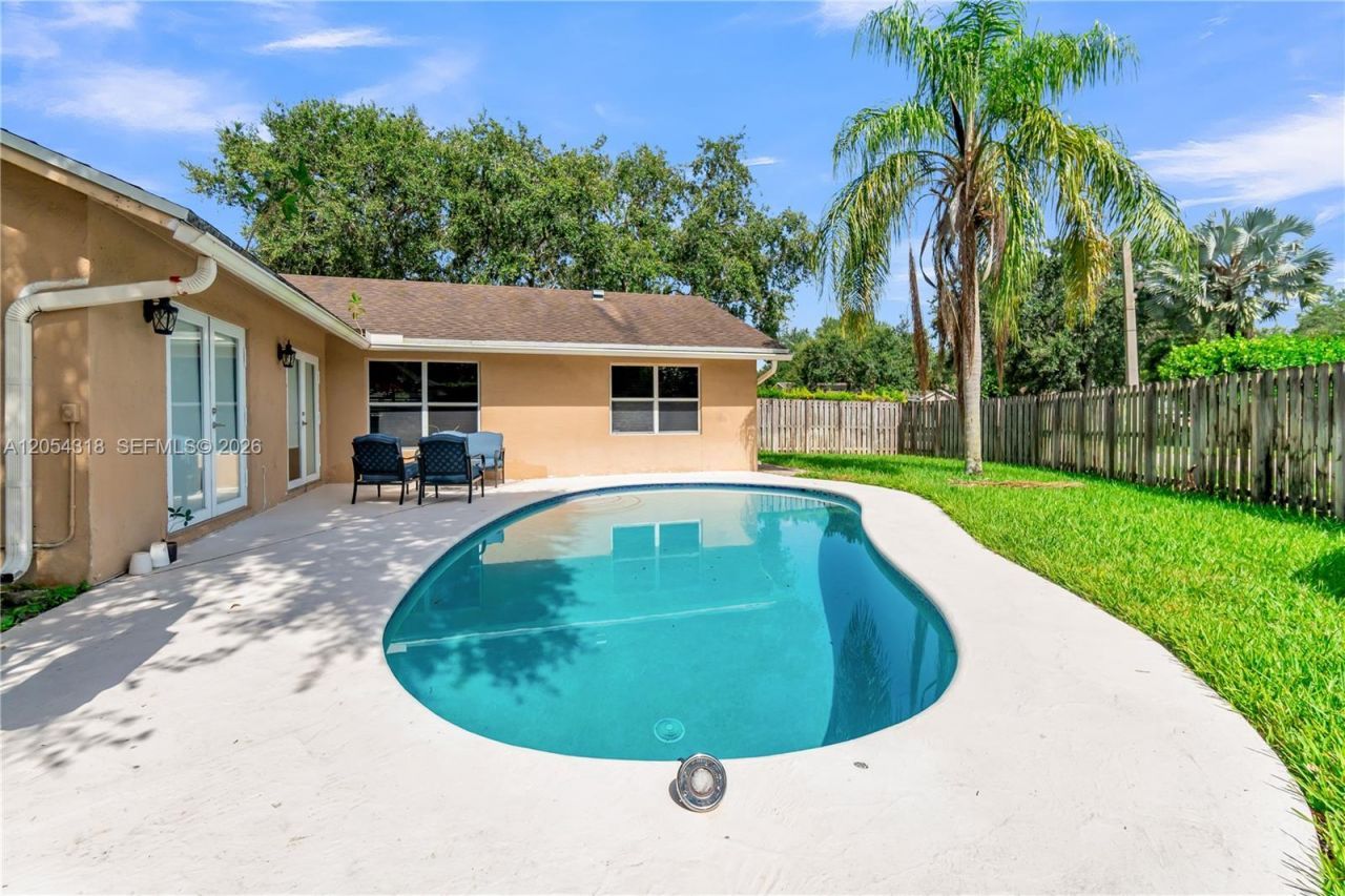 4252 SW 78th Dr , Davie, FL 33328 Photo
