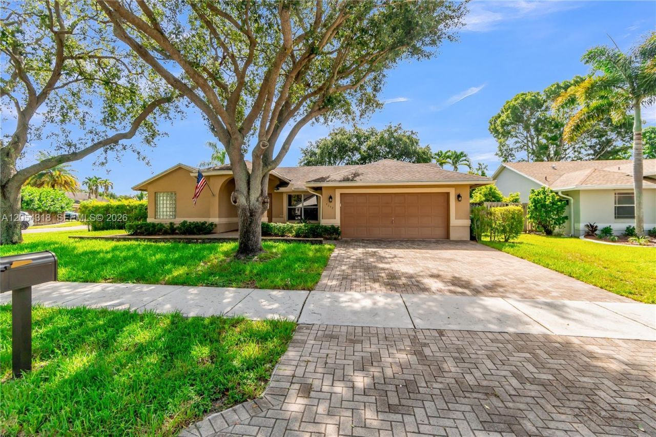 4252 SW 78th Dr , Davie, FL 33328 Photo