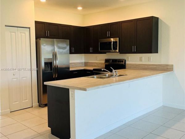 10124 SW 228th Ter , Miami, FL 33190