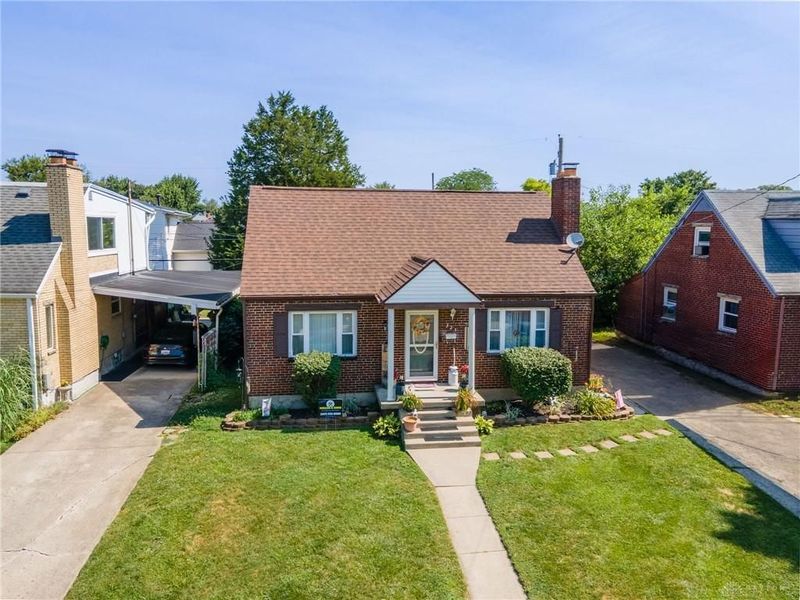 323 Holmes Drive, Fairborn, OH 45324 Photo 2