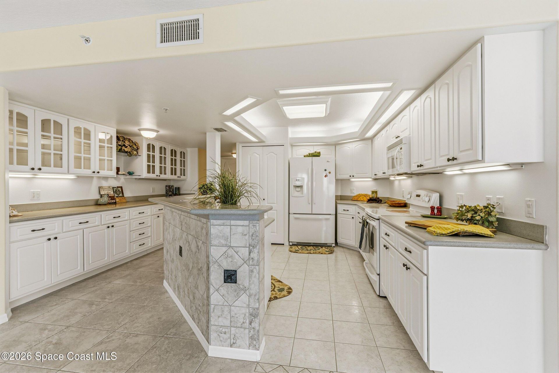 821 Del Rio Way , Unit 502, Merritt Island, FL 32953 Photo