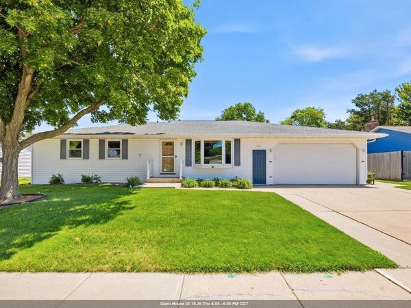 921 OUTWARD AVENUE, De Pere, WI 54115