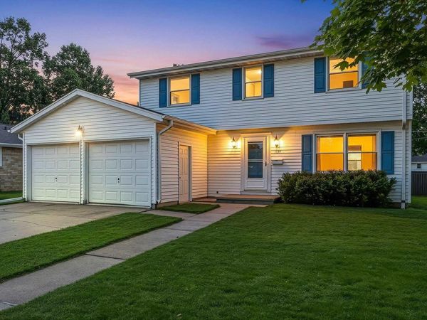 1134 N LOCUST STREET, Green Bay, WI 54303
