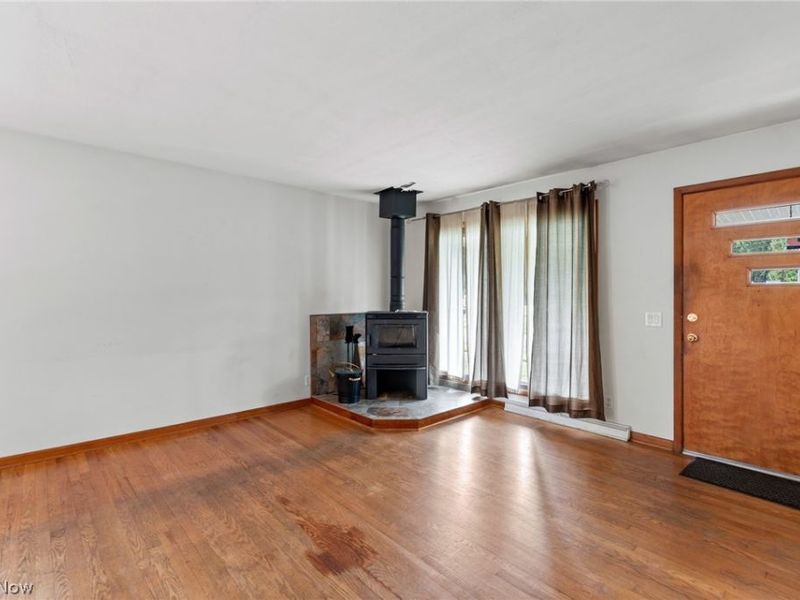 917 35th Street NW, Canton, OH 44709 Photo 4