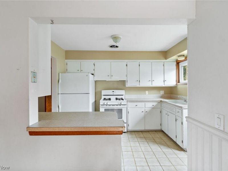 917 35th Street NW, Canton, OH 44709 Photo 9
