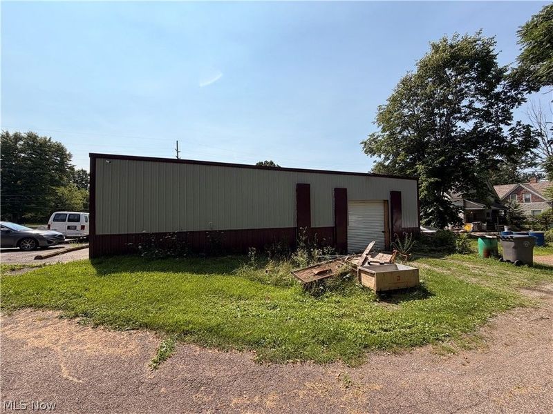 1600 Albert Street, Youngstown, OH 44505 Photo 6