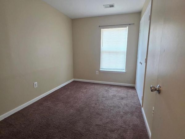 940 NEWINGTON COURT , CAPITOL HEIGHTS, MD 20743