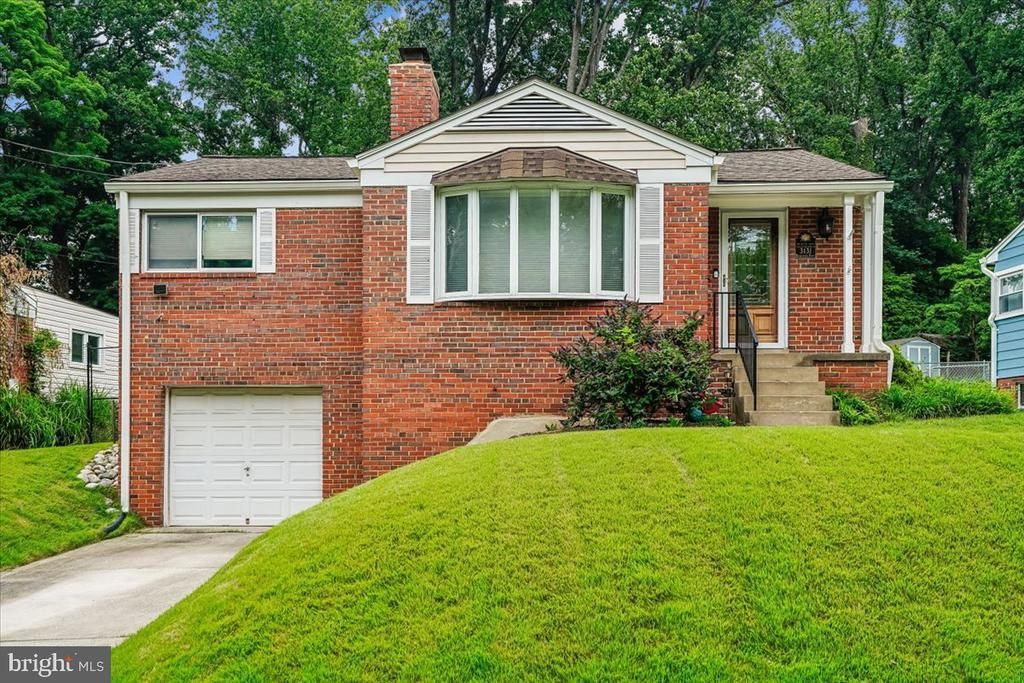 3131 Homewood Parkway, Kensington, MD 20895 Main Photo