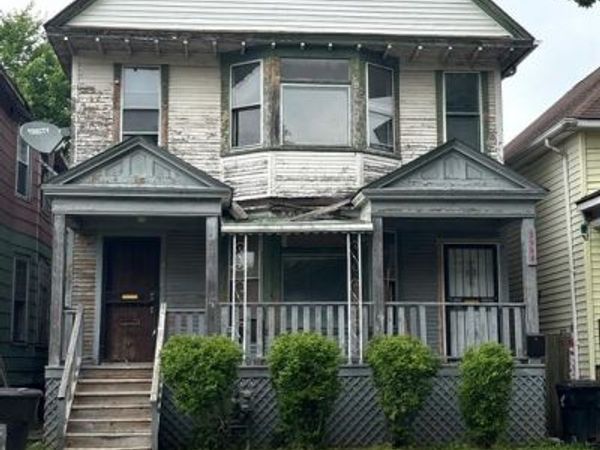 3998 Field Street, Detroit, MI 48214