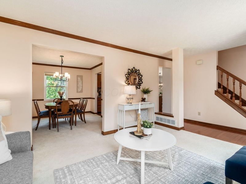 830 Summertree Lane, Westerville, OH 43081 Photo 4