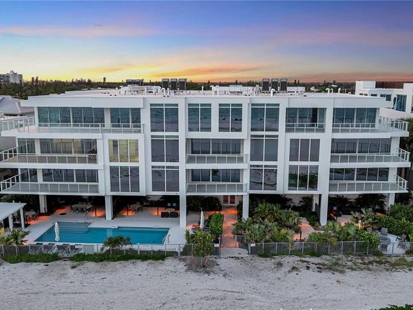 70 AVENIDA VENECCIA , Unit 204, SARASOTA, FL 34242