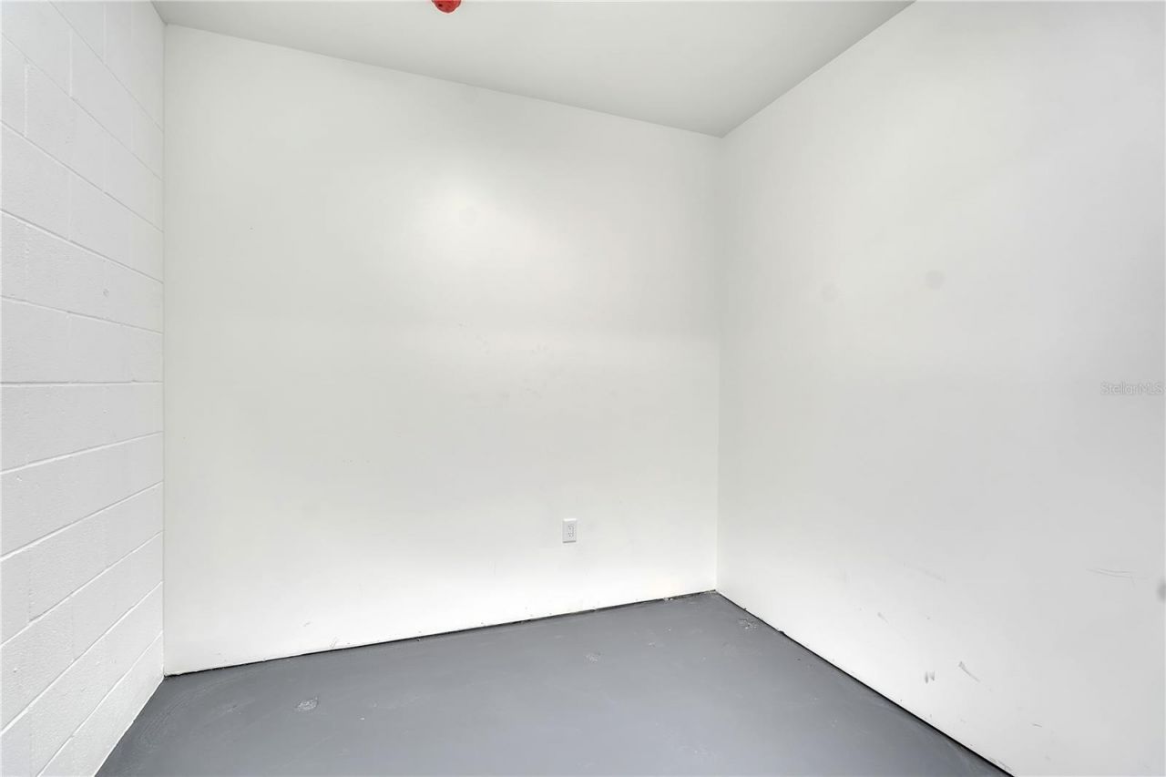 70 Avenida Veneccia, Unit 204, Sarasota, FL 34242 Photo
