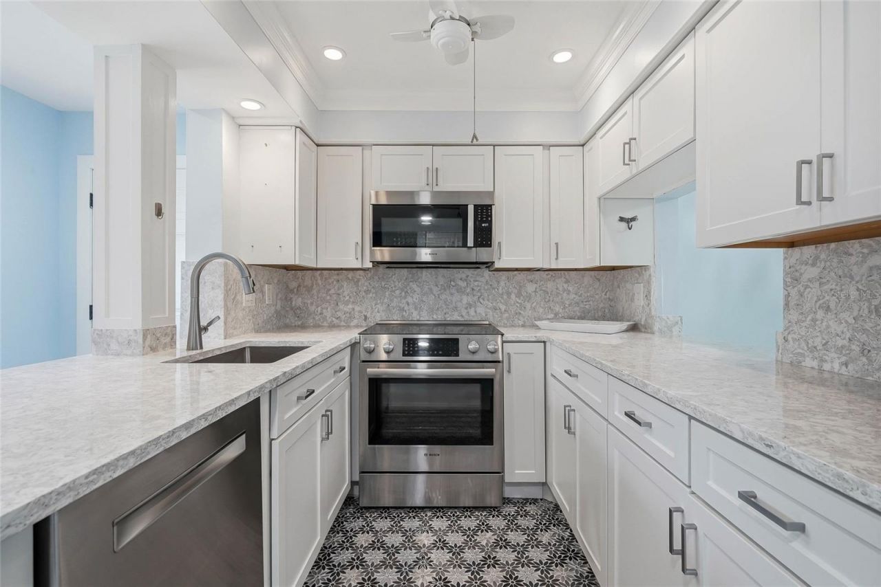 202 46th Avenue Terrace W, Unit #209, Bradenton, FL 34207 Photo