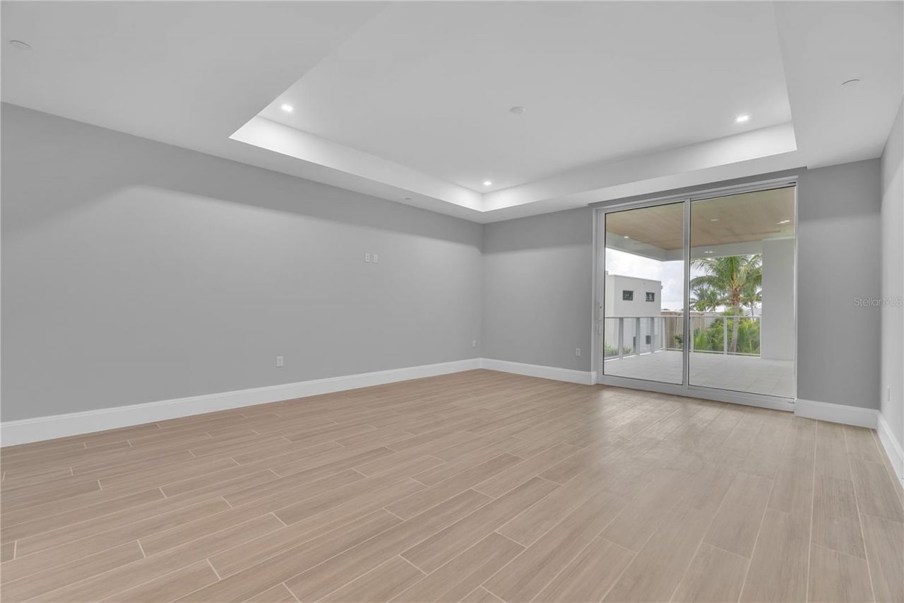 70 Avenida Veneccia, Unit 304, Sarasota, FL 34242 Photo